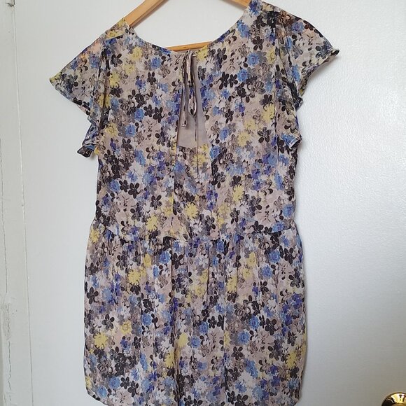 Lucky Brand Blouse, Floral Print, Ruffle Cap Sleeves, High-Low Hemline, Sz. S - Picture 5 of 9